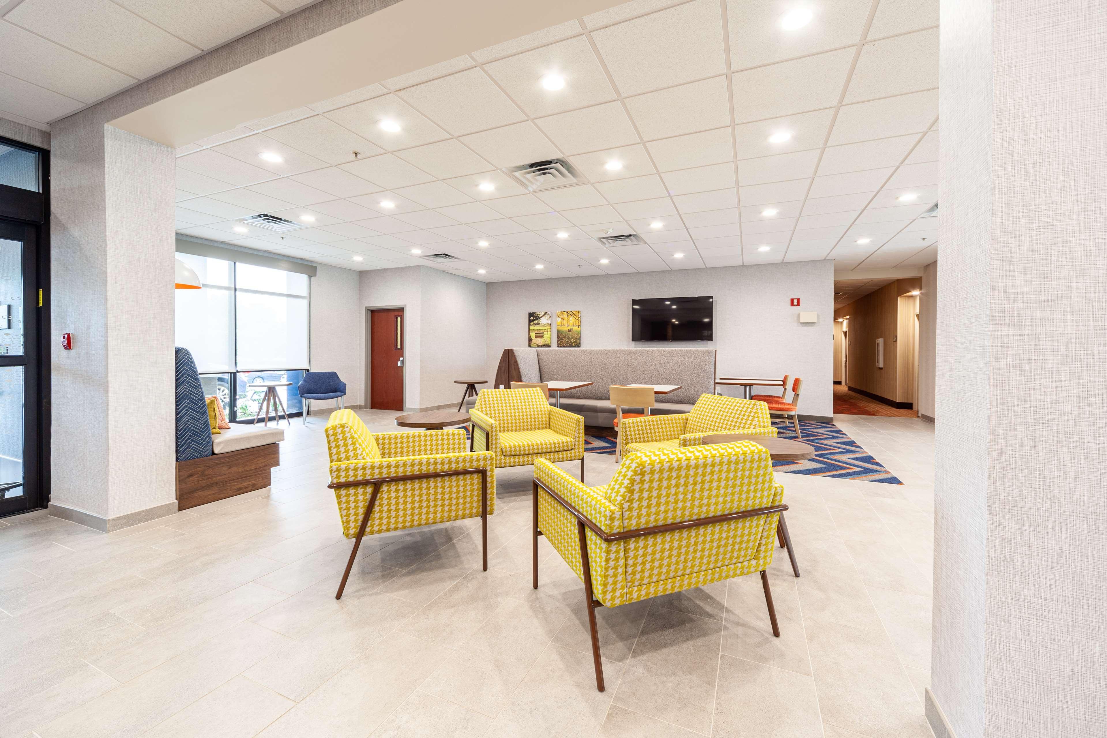 Hampton Inn ווינצ'סטר מראה חיצוני תמונה