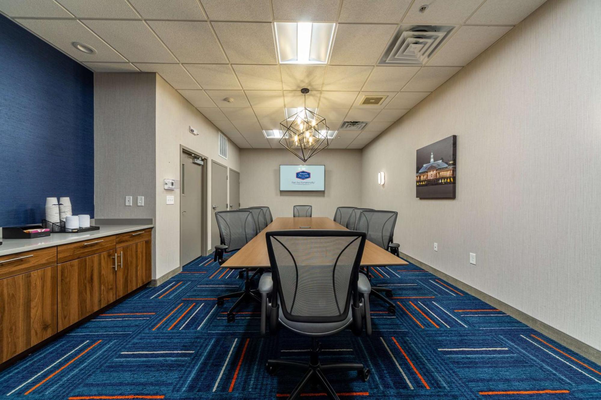 Hampton Inn ווינצ'סטר מראה חיצוני תמונה