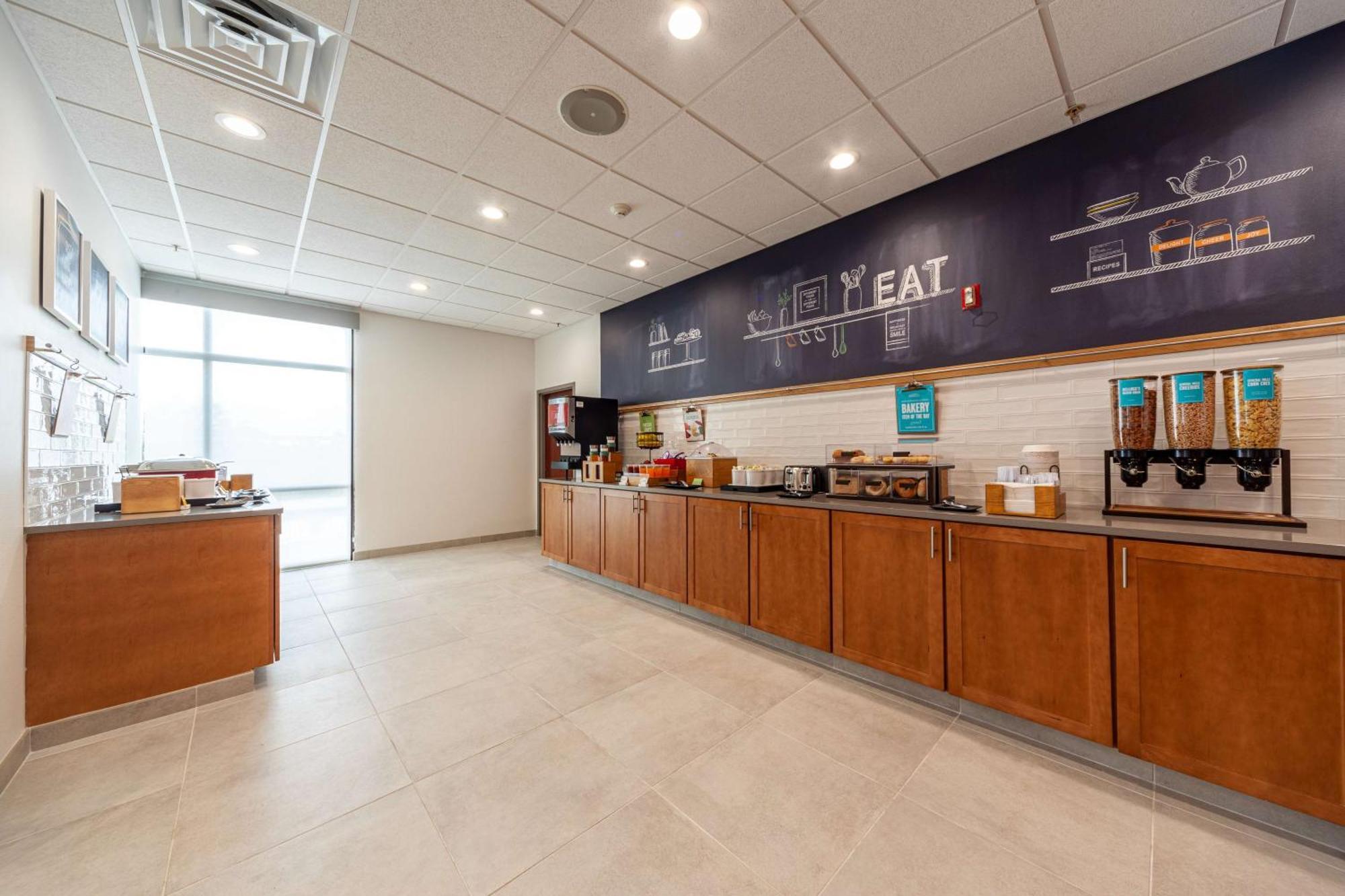 Hampton Inn ווינצ'סטר מראה חיצוני תמונה